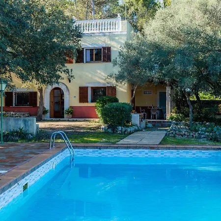 S' Alzina Villa *